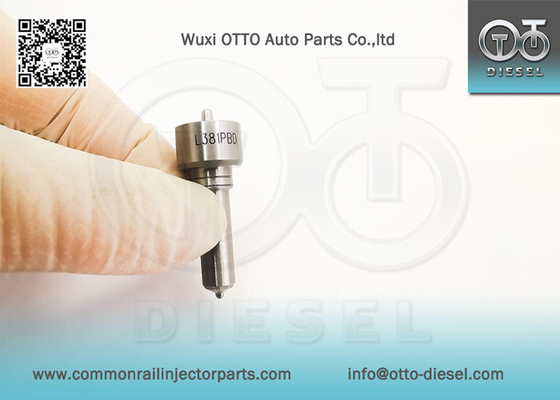 Boca común del carril de L381PBD para los inyectores EJBR05102D