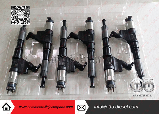 Toyota, inyector común de Denso de las piezas del inyector del carril de Howo 095000-6700